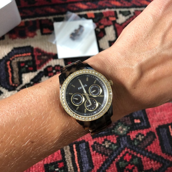 Tortoise Shell Fossil Watch - Picture 5 of 5